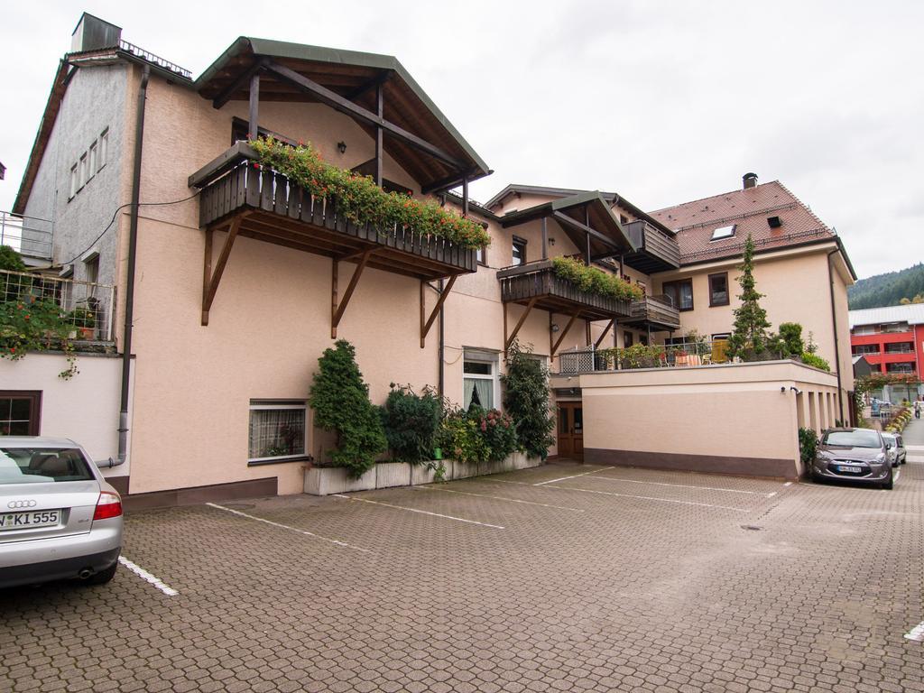 Hotel Restaurant Alte Linde Bad Wildbad Zewnętrze zdjęcie