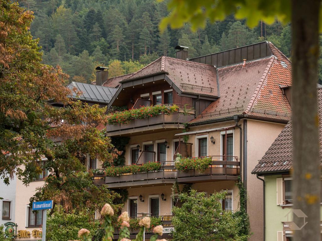 Hotel Restaurant Alte Linde Bad Wildbad Zewnętrze zdjęcie