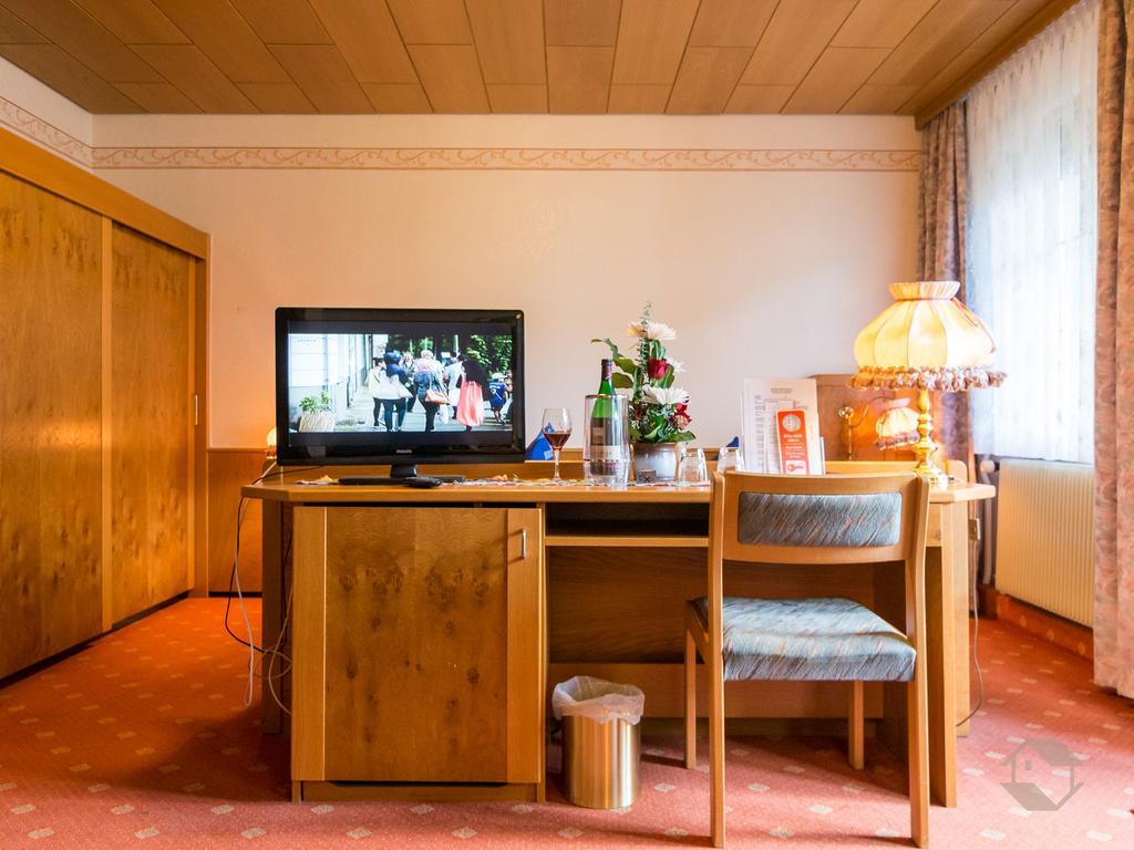 Hotel Restaurant Alte Linde Bad Wildbad Zewnętrze zdjęcie